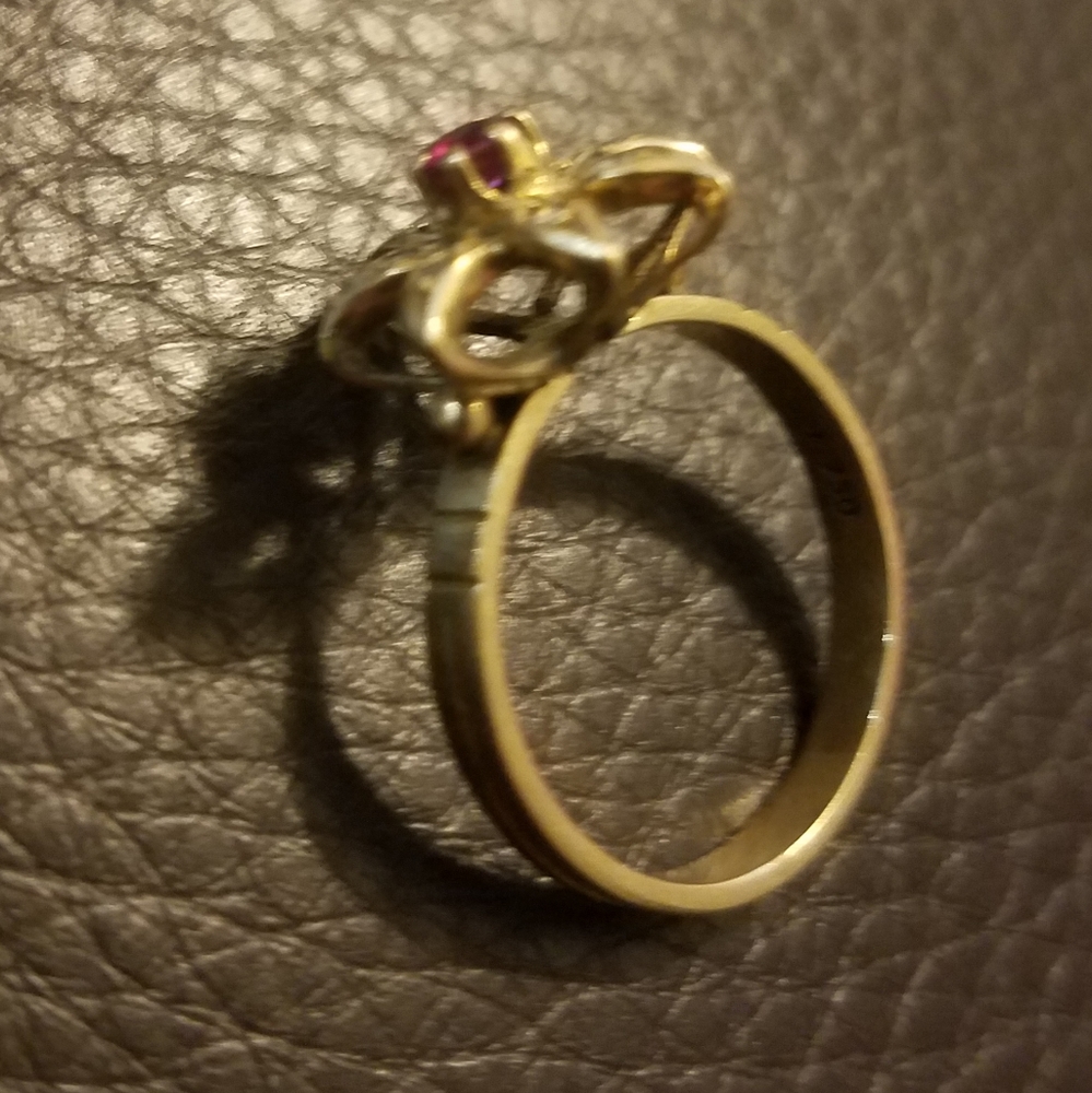 Antique Ruby & Diamonds 18k Solid Gold Flower Coc… - image 7